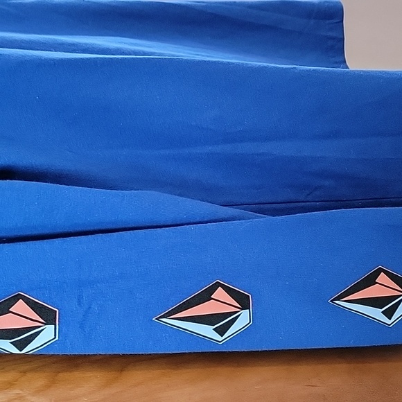 Volcom Iconic Stone L/S - Picture 2 of 5